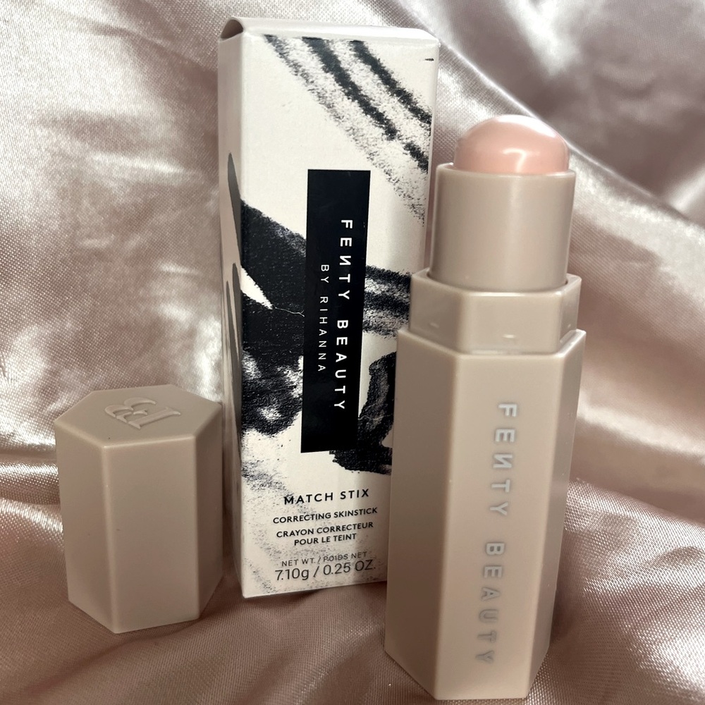 Fenty Color Correcting Matchstick in Rose Gold